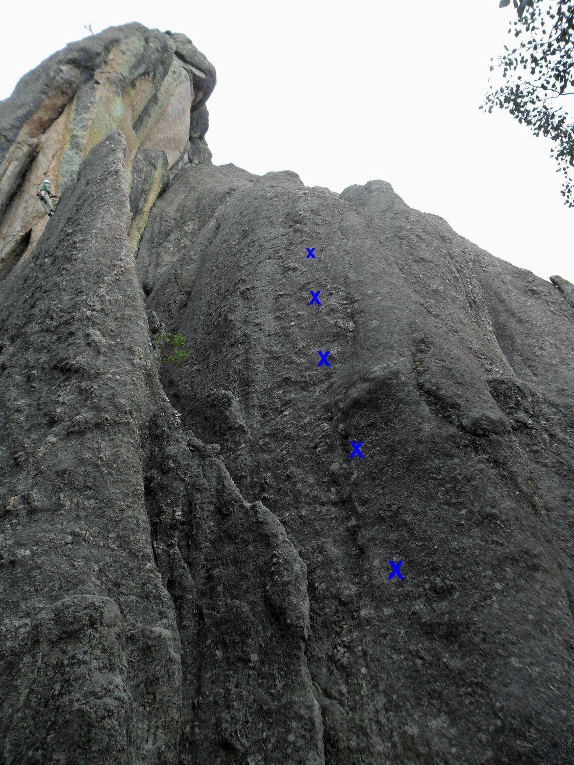 Bolts on Katey's Route shown in blue. It's run out above the last bolt