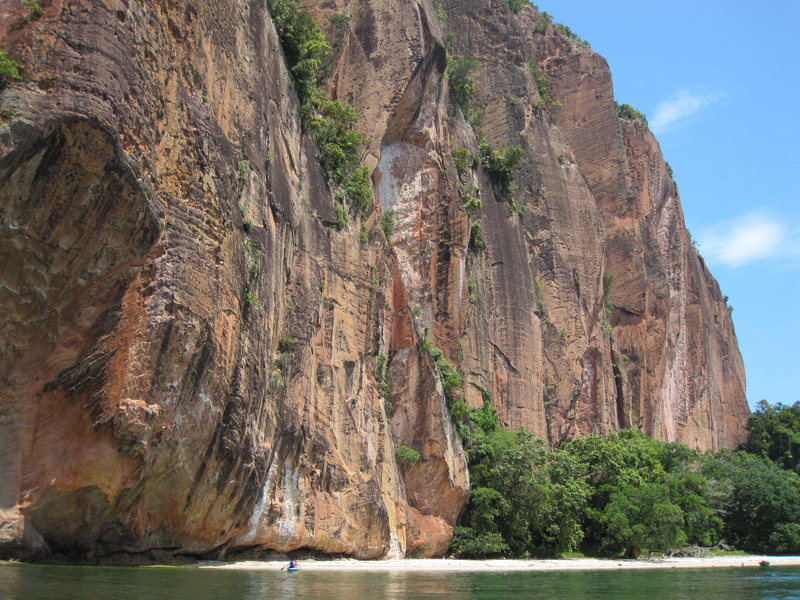 Berhala Island. Sandstone cliffs. 20+ sport routes. Need to hire fishing boat to get here.