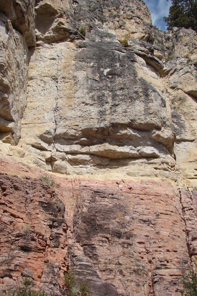 Astro Pop, 5.11b.<br>
First Wall.<br>
Sunshine Wall, Spearfish Canyon.