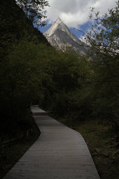 Pomui, next door neighbor to the "Four Girls", Siguniang, Sichuan, China