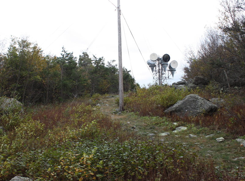 looking back up trail towards radio towers right before taking secondary trail to Primary Bouldering Wall.