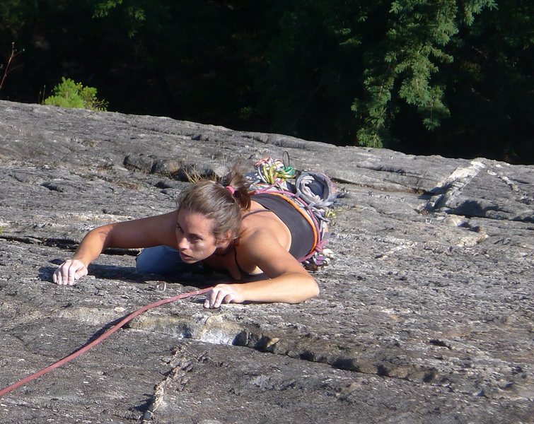 Rachel following Pitch 3 of Heaven's Gate (11a).