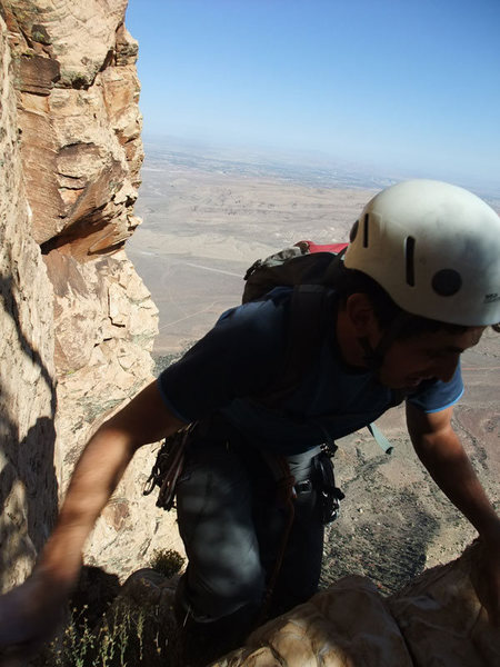 last of the roped bit (the choss roof) on our Inti/Resolution Arete link-up (P20 per Handren)