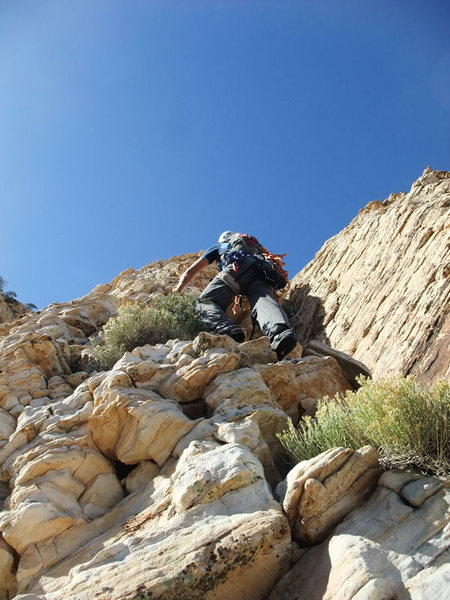 4th and low 5th scrambling to the summit on our Inti/Resolution Arete link-up