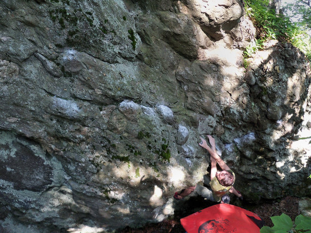 Travis Horne on the FA of Pit-Fall Traverse