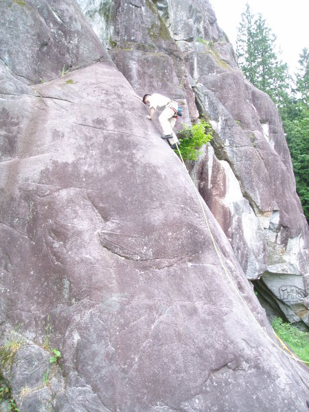 Steve cruising above the crux on Pamplemousse