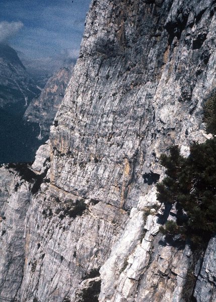 View across lower portion of wall, towards the "via Normale."