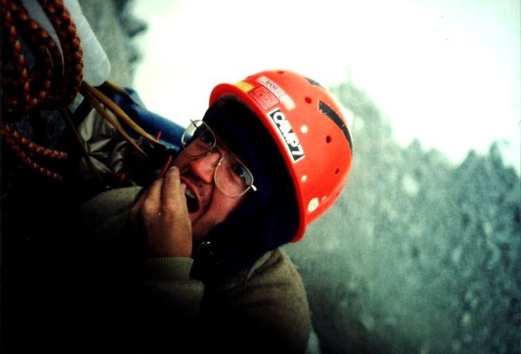 Mark Leonard at the top of the 5th pitch of Pipeline.