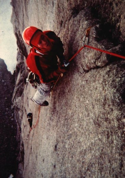 Mark Dalen jumaring to belay at the top of Pitch Four, Pipeline, Wind Rivers, 1978 (Dave Baltz in hammock below).