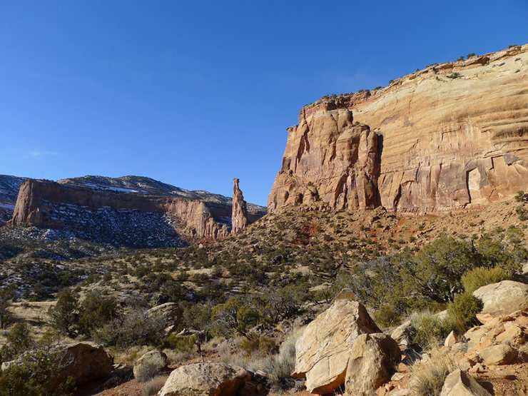 First glimpse of The Monument.
