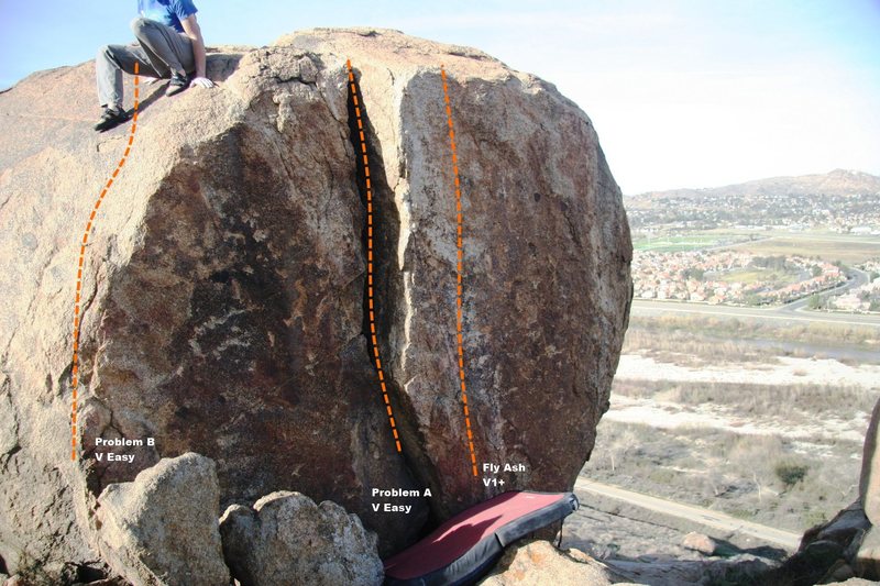 Half Moon Boulder - South, North Face Topo