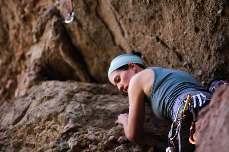Julia makes her first lead in the Santa Monicas! This was the least chossy of all the routes we climbed on this wall and for the grade a super fun route.