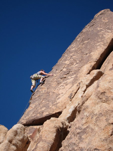 Jo, leading Irish Toothache, just past the second bolt.