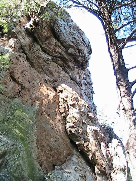 Plane Above Your Head Wall<br>
<br>
Unknown(Left of Plane)(5.10)<br>
Plane Above Your Head (5.10)<br>
<br>
Crowders Mountain State Park, North Carolina