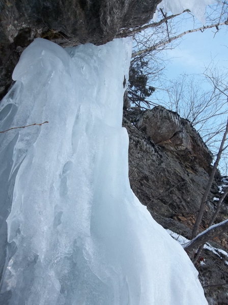 Traverse right from under cave