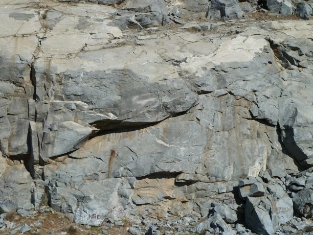 Slab City (Center), Riverside Quarry