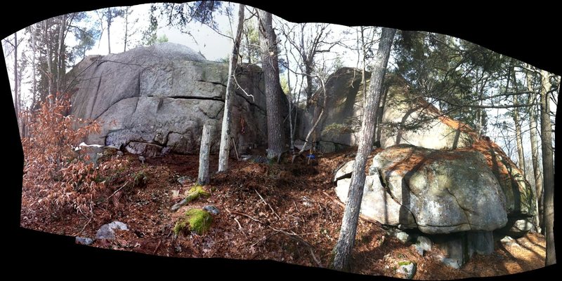 Down Under: Main wall on the left of the gully. To the right is the leftmost section containing the lines Down over/under, Blocks, Doug's Nose, and the classic Doug's Roof.