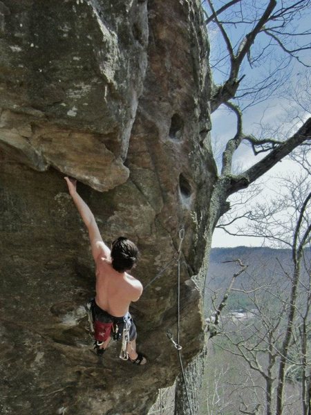 jeff gaining the undercling...<br>
photo by nicole hansche