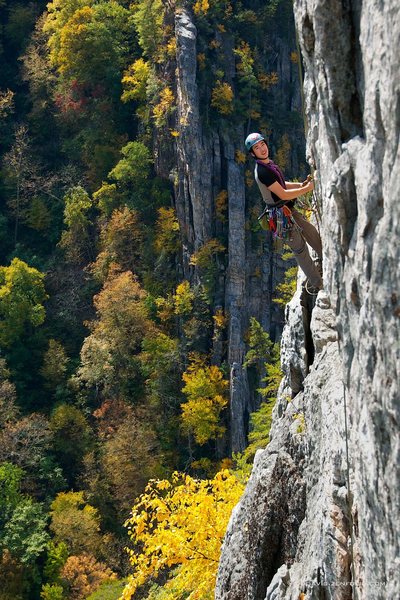 Looking back to the 1st pitch belay ledge.