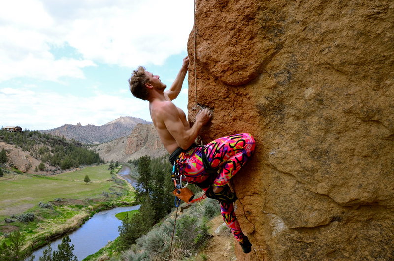 Ryan, styling tights on the crux start of Hot Monkey Love