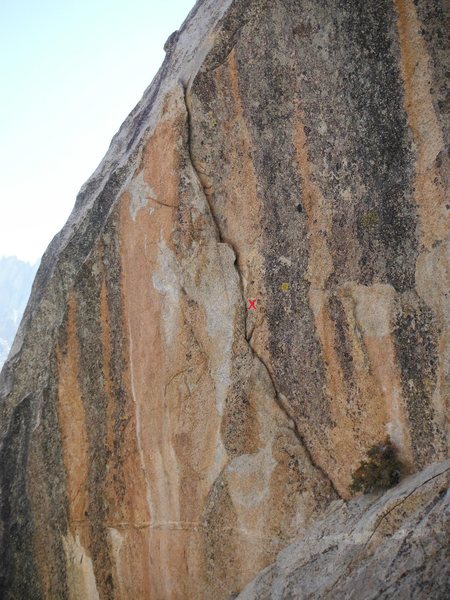 Press the Eject (5.10c) Steep flake with bolt