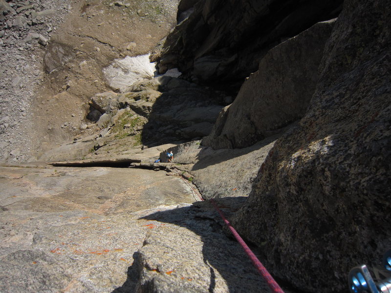 Kat A. starts up following the long P2 (5.11-) of Cary Grantie. This pitch is deceptively good!