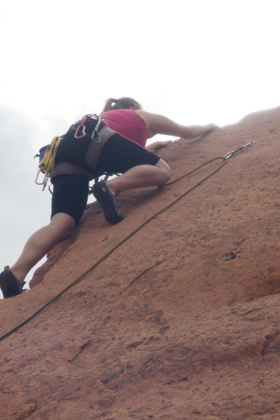 Shandog climbing Old'n.