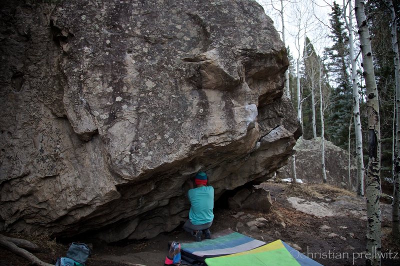 Christian Prellwitz about to start 'Bert's Butt' (V6)- Telluride, Colorado. Photo by Christian Prellwitz.