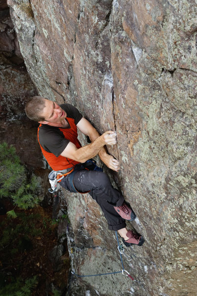 Crux moves. Photo: Darin Limvere. Aug 25 '12.