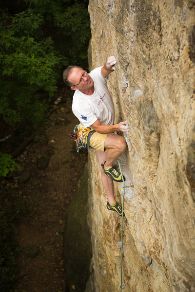 Dave Rone cruising the crux.