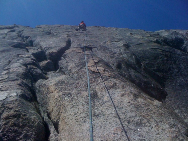 The 5.8 crack is the left leaning system. Freeway Jam goes directly up the face.