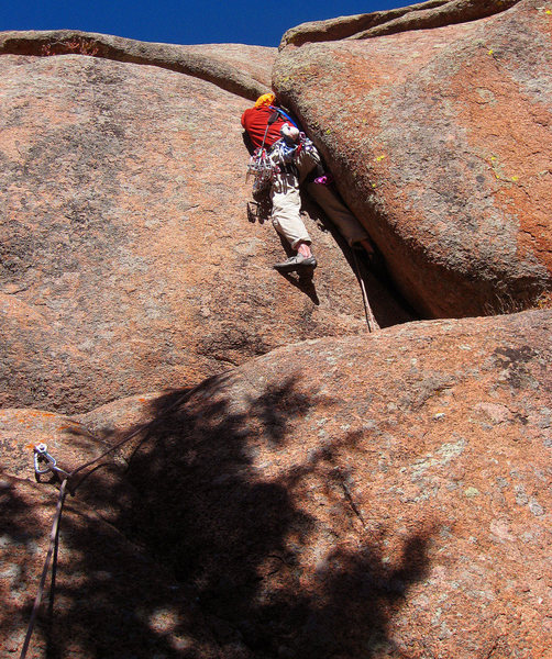 Ascending the crux of the route. 14 October 2010. Photo by Rob Kelman.