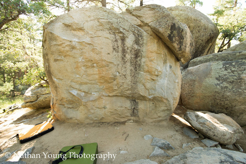 Same photo of the facelift boulder, without the beta map.