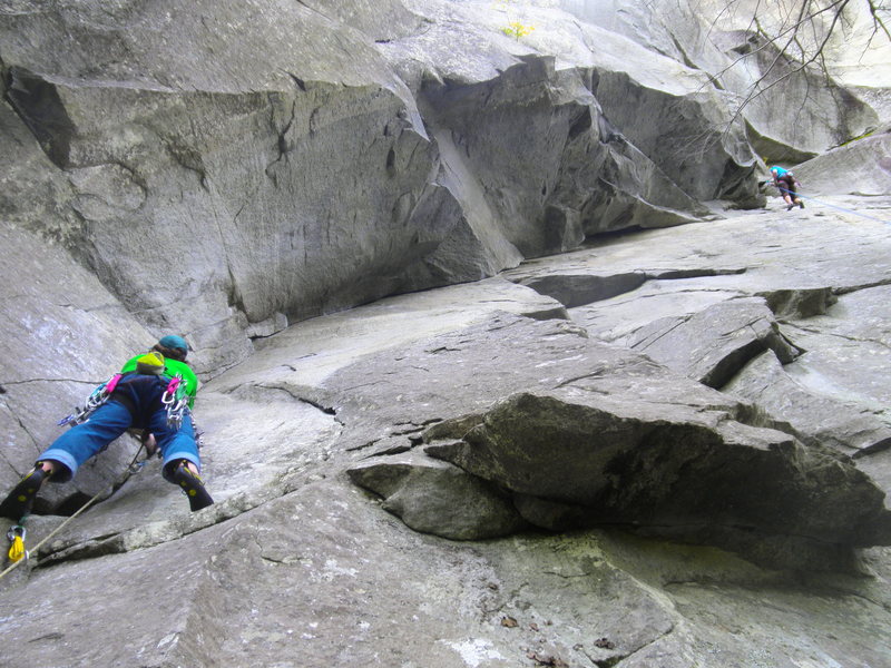 D.J. Shalvey leading The Seal with another climber at the shared anchors for Killer Whales