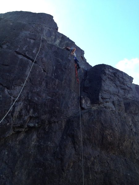 Aaron Rough bolting new route enittled "Diagon Alley"