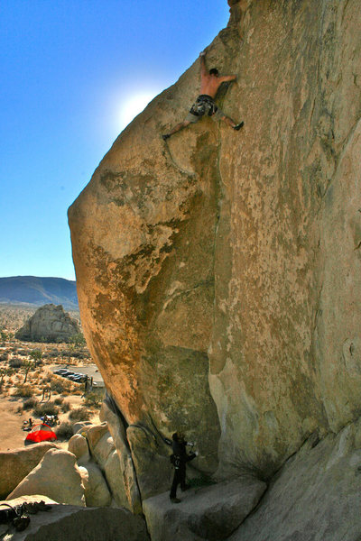 Spider Line<br>
Photo by Aaron Stark