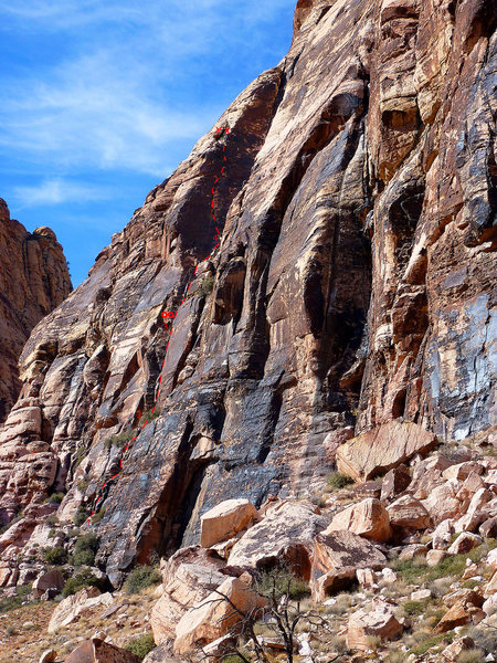 The Big Horn. There is a slung chockstone near pitch 3