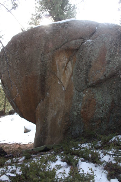 Follow the crack right to gain the jugs. Then move up and right.