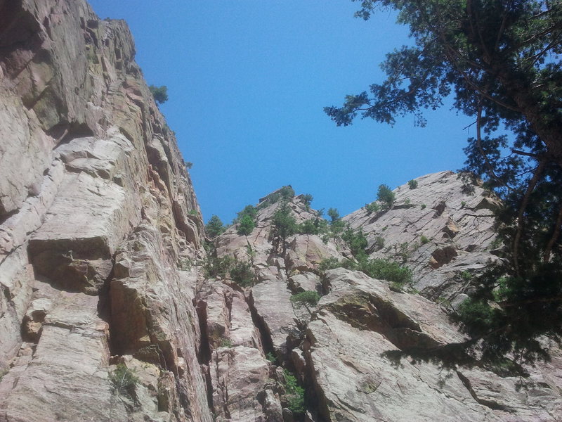 In the center is Lumpe Tower, on right is Tower One, and on the left is Green Spur Buttress