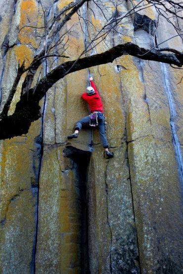 Getting into the fingers on Snake Bite. <br>
<br>
Photo: James Sullivan
