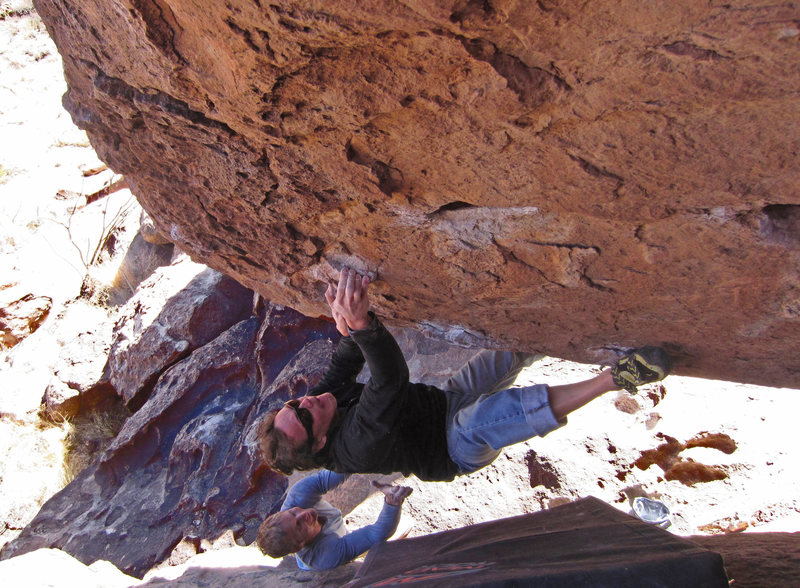 Andre ready for the reach<br>
V-Obsession (V5)