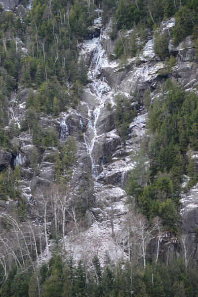 Chouinard's Gully, early season.