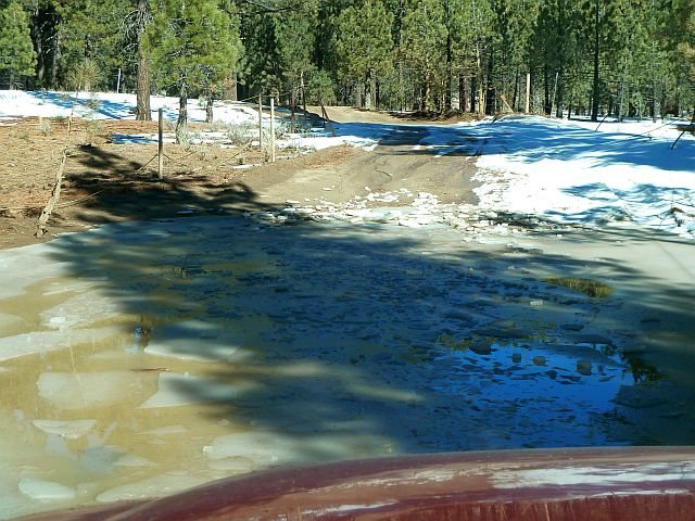 Mild winter conditions, Holcomb Valley Pinnacles