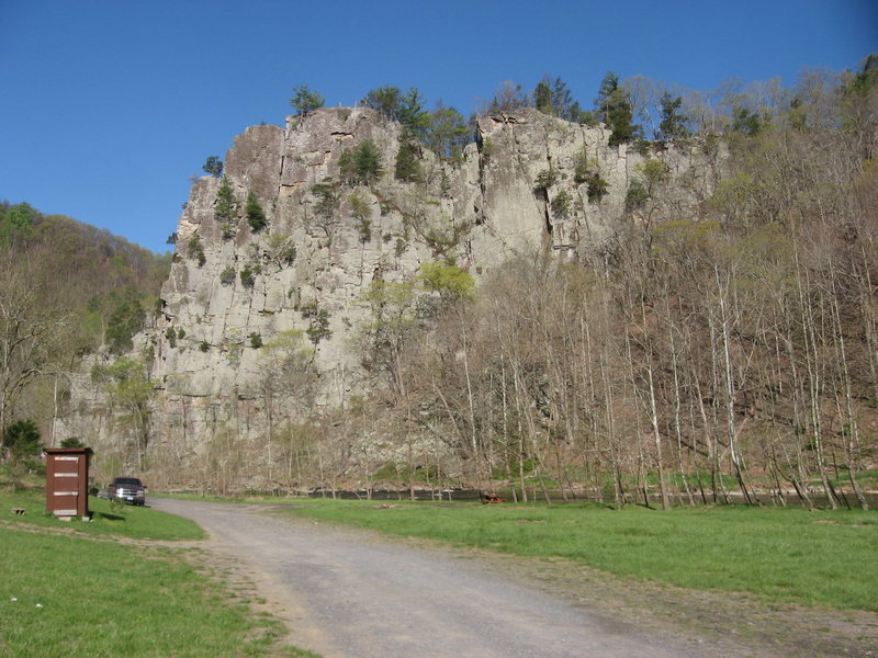 Rock Climbing in Eagle Rock, Eastern WV
