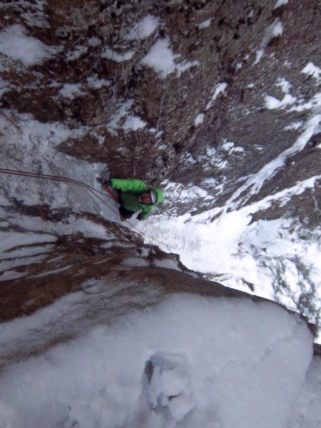Kevin enjoying the sickness of the Hobbit Couloir!!! Photo by Simon Thompson