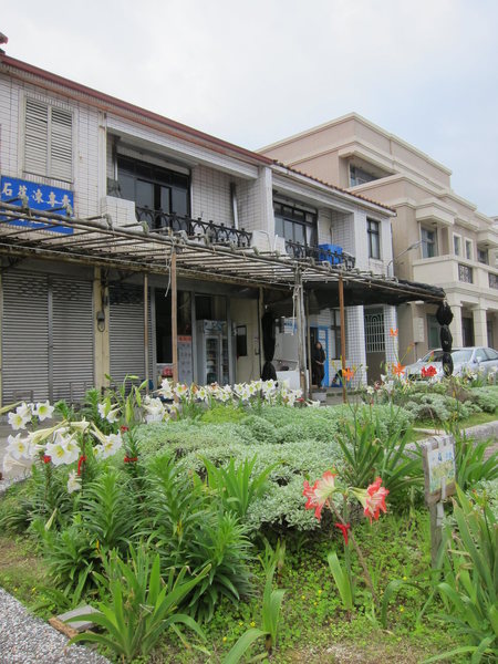 The shop at the school gate entrance. The next building is the guesthouse.