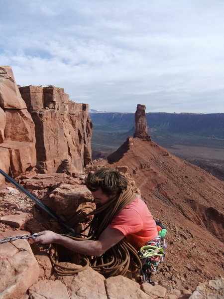 rope management for windy raps