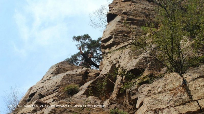 RyderS reaches the first belay station on "Weibo Paprazzi" during the route's FA.