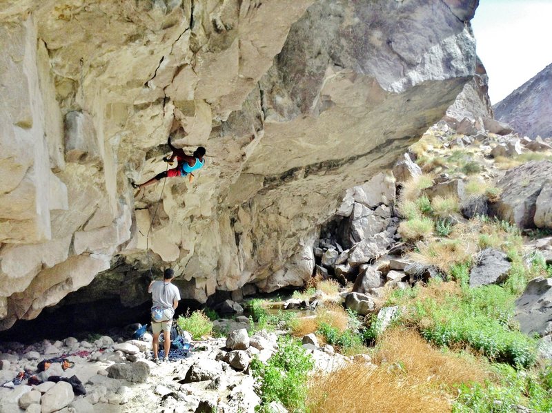 Starting the super fun "Godzilla does the fuzzy tango" (5.12a) at El Dorado roof, Inner Gorge.