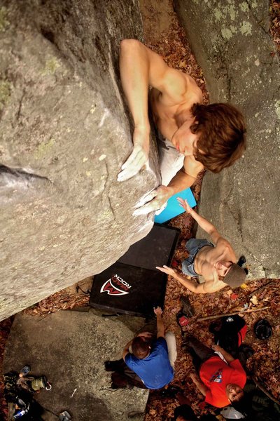 Pete Temmens on an unknown route near Shadow of a Man. Photo by Thomas Diehl.